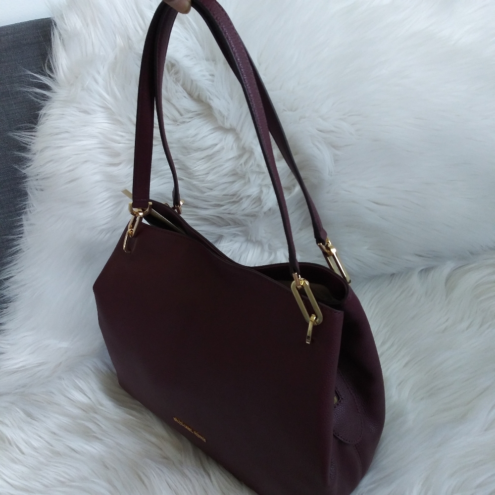 NWT MICHAEL KORS LEIGHTON LARGE SHOULDER BAG - Picture 3 of 8